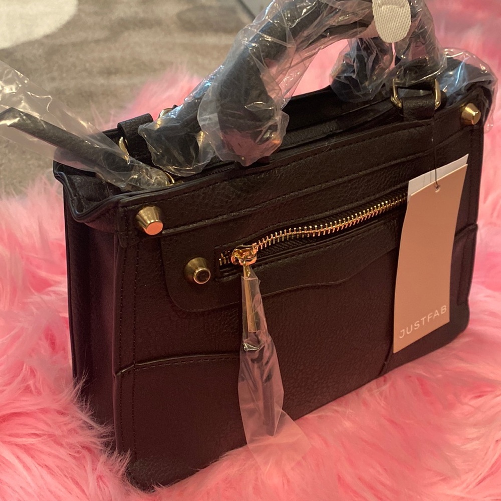 Cross Body, Moto with buckles